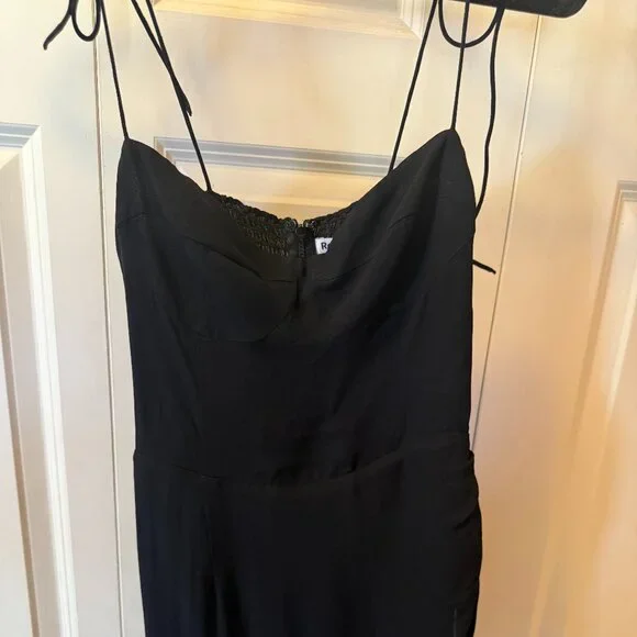 NWT Reformation Kourtney Dress Black - Size 6 - Picture 5 of 6
